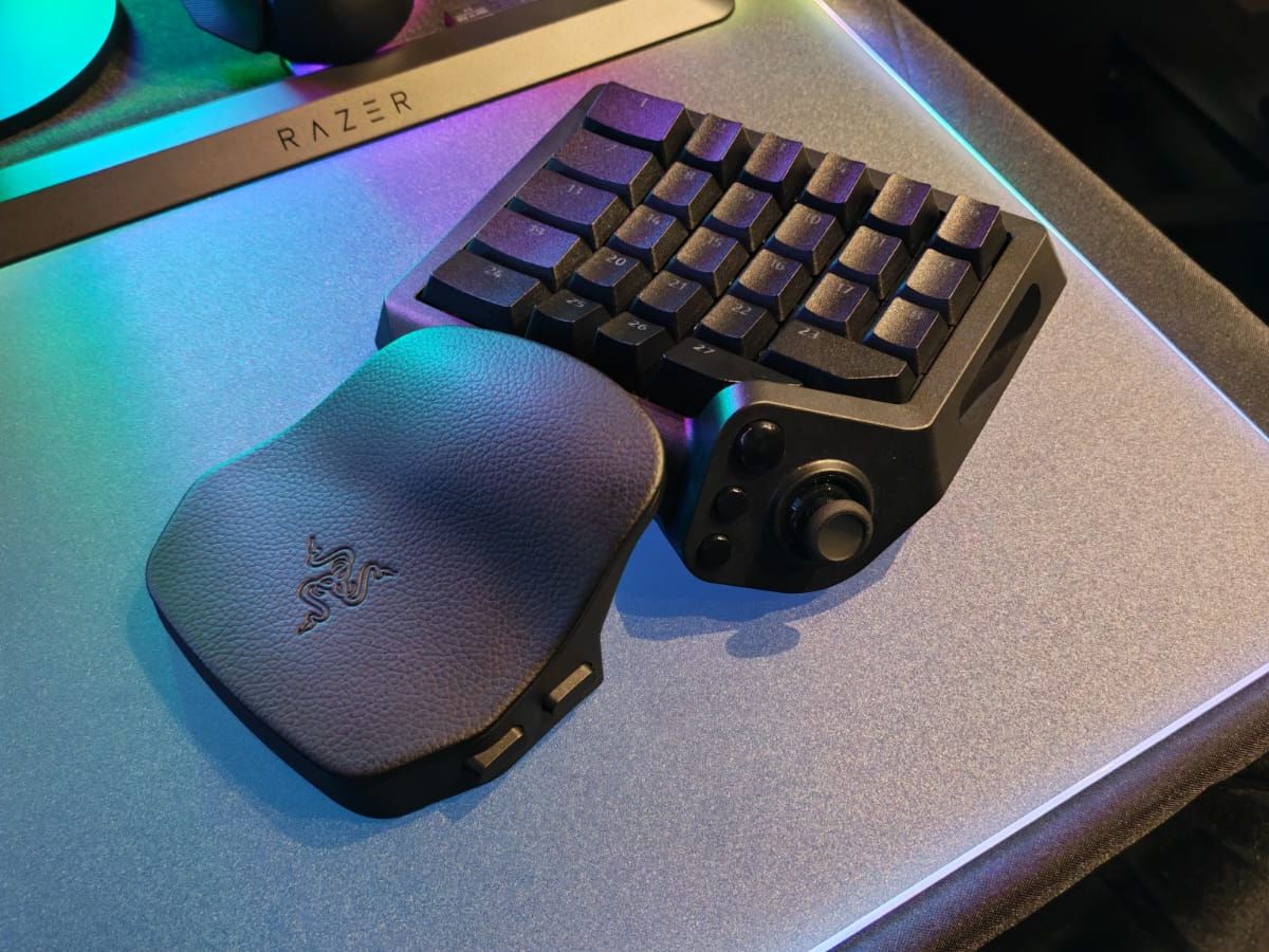After 13 years, Razer is reviving its Tartarus gaming keypad with