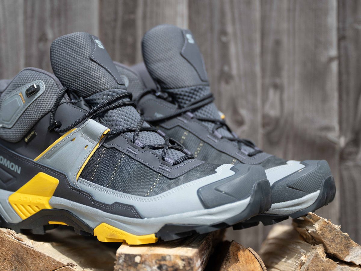 Never worn, Gortex Salomon hiking books. Brand new The Best Hiking Boots of 2025 | GearJunkie Tested main image 2