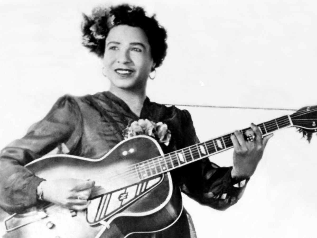 Listen to Memphis Minnie & Kansas Joe's 1929 Original “When the