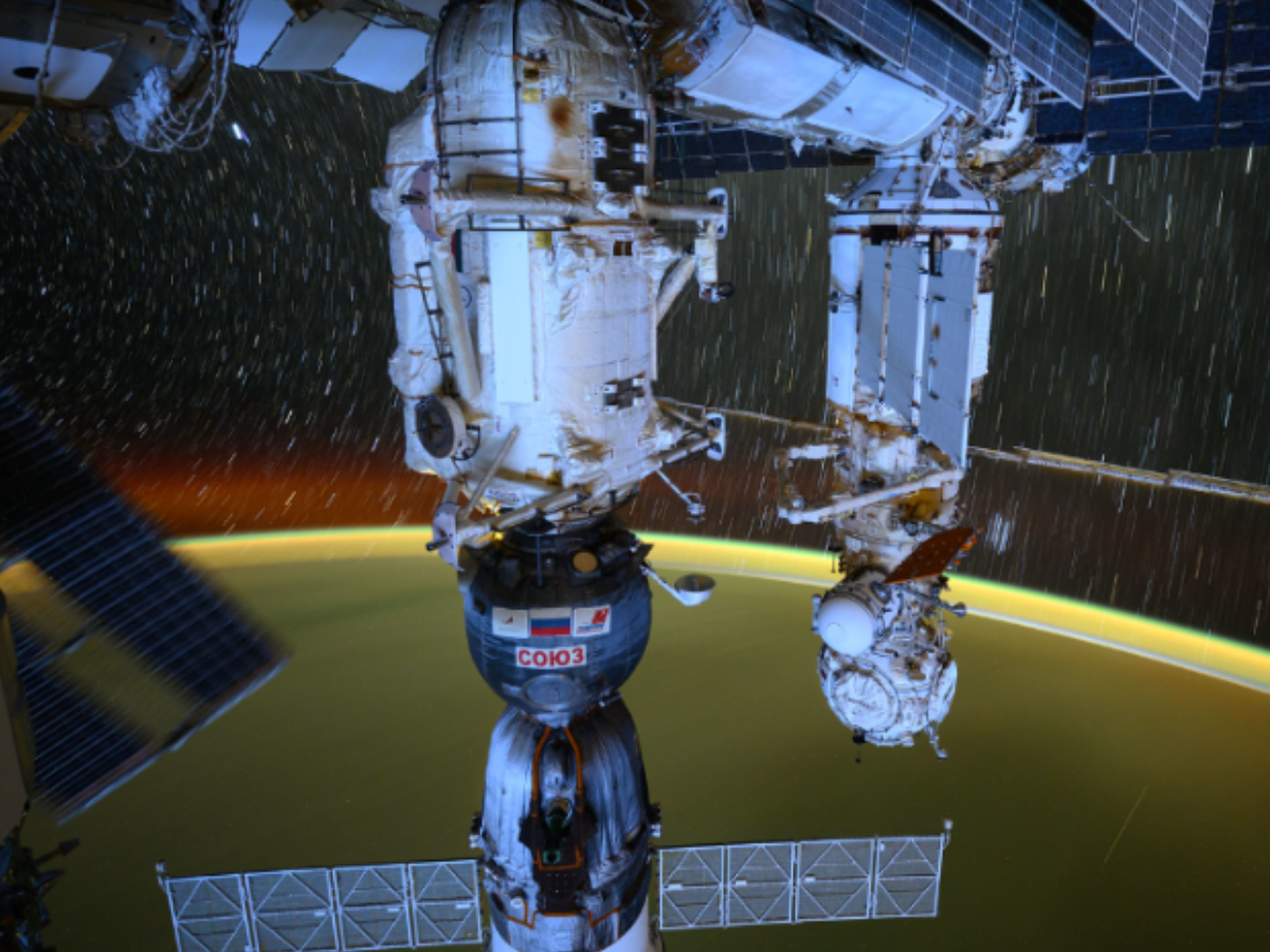 NASA astronaut Don Pettit and 2 cosmonauts will return to