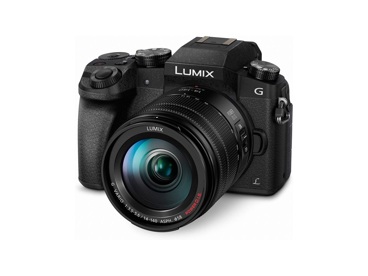 Get over $300 off the Panasonic Lumix G7 mirrorless camera