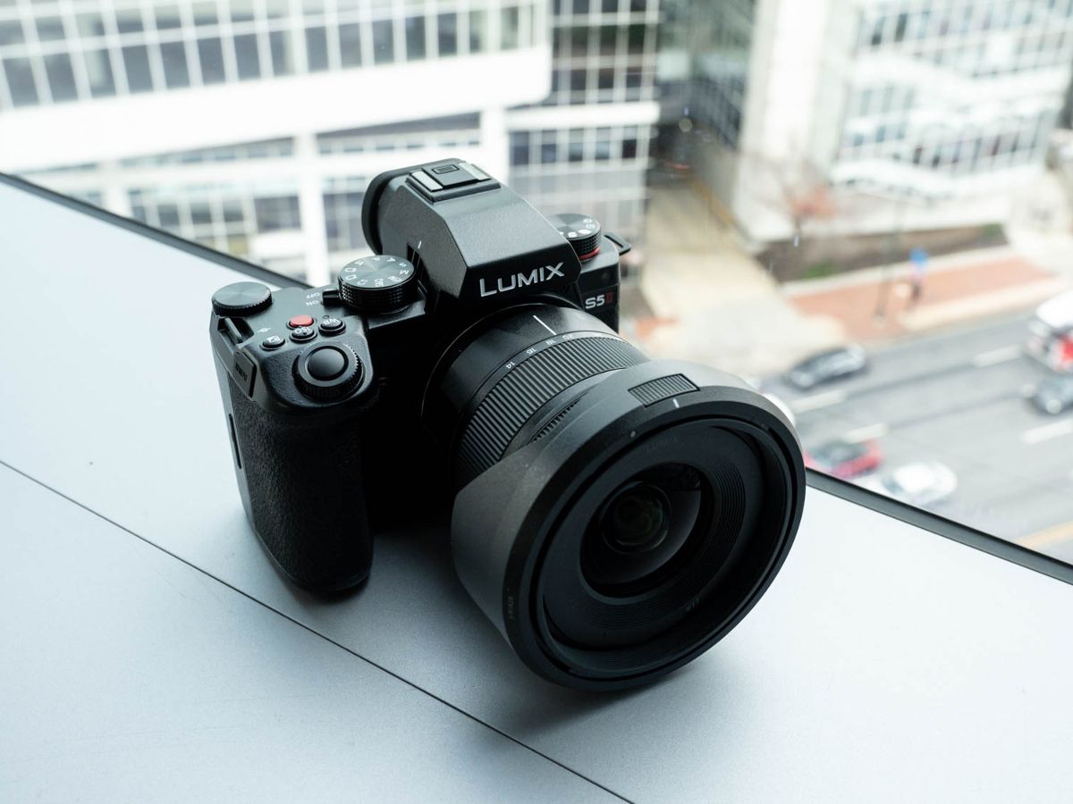ts　LUMIX S5 Panasonic announces Lumix S5II and S5IIX at CES 2023 (update