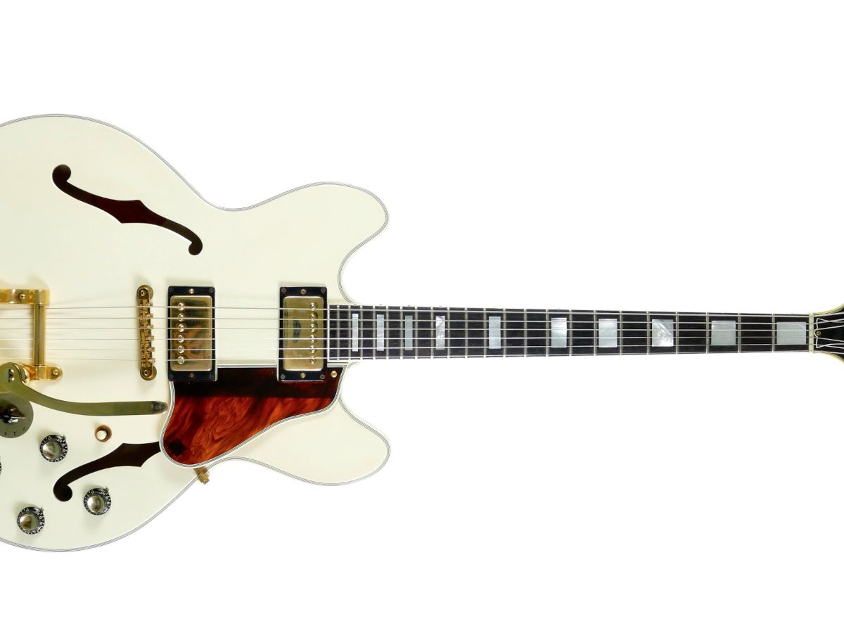 The Gibson ES-355 was the Cadillac of Classic Thinline Semis