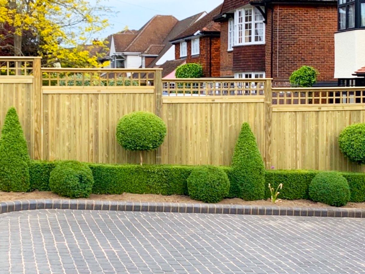 Driveway fencing adding kerb appeal to a residential property