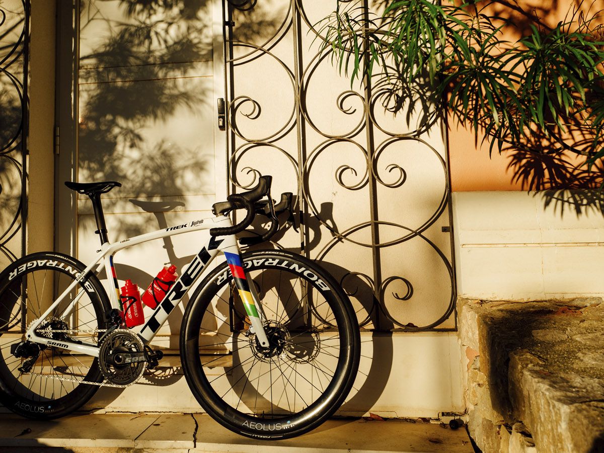 Pro Bike: Elisa Balsamo's world champion edition Trek Emonda SLR