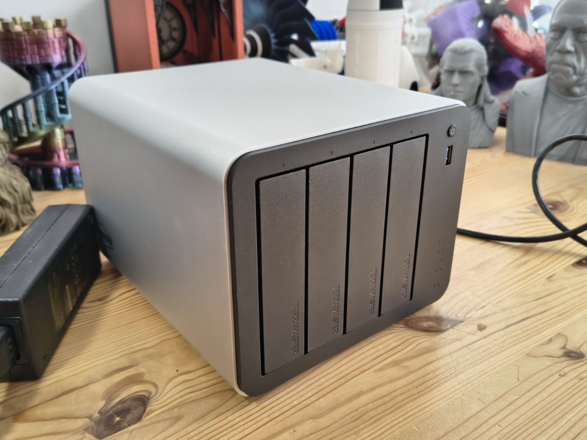 TerraMaster's 4-star 4-bay F4-425 Pro NAS drops to $680 | TechRadar