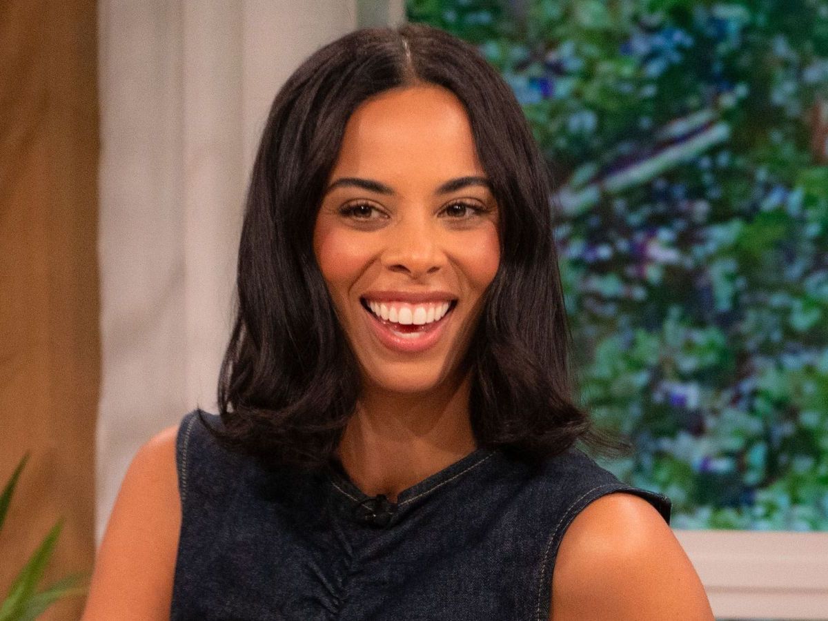 rochelle humes denim dress Rochelle Humes' Denim Dress Look for This Morning