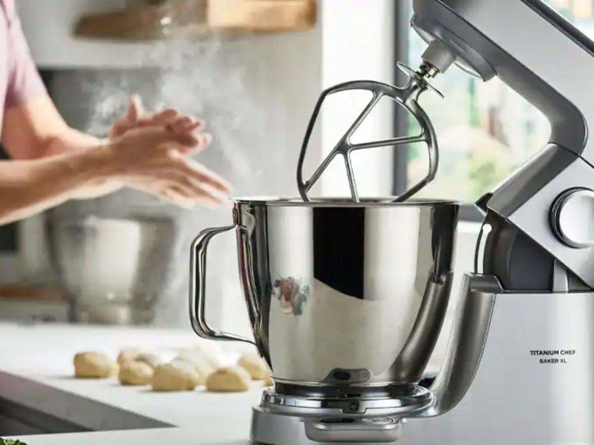未使用ケンウッド スタンドミキサー Titanium Chef Baker XL 未使用ケンウッド スタンドミキサー Titanium Chef Baker XL