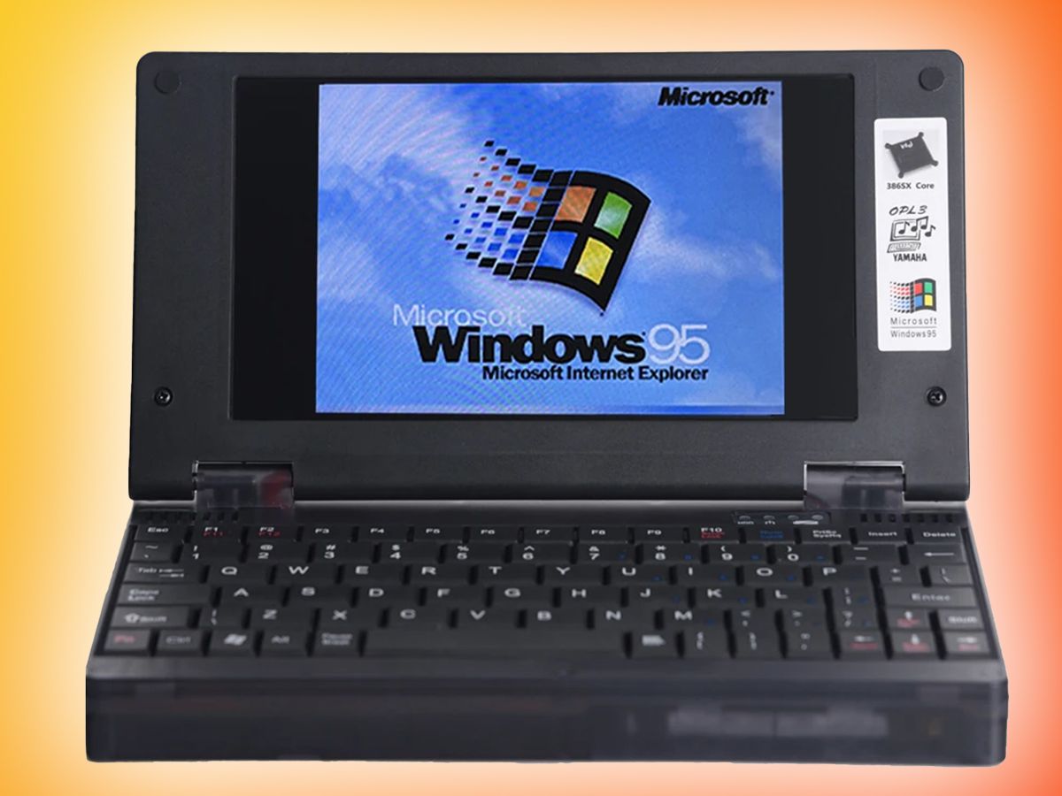 Retro Pocket 386 Win 95 laptop arrives for less than $200