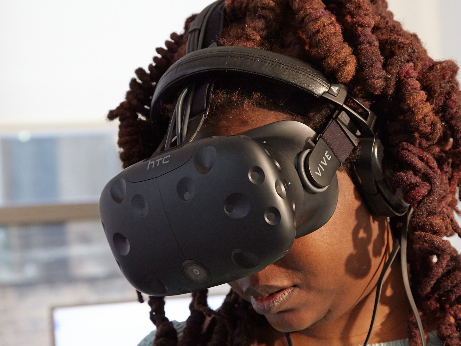 HTC Vive Review: The Cost of True VR Freedom | Tom's Guide