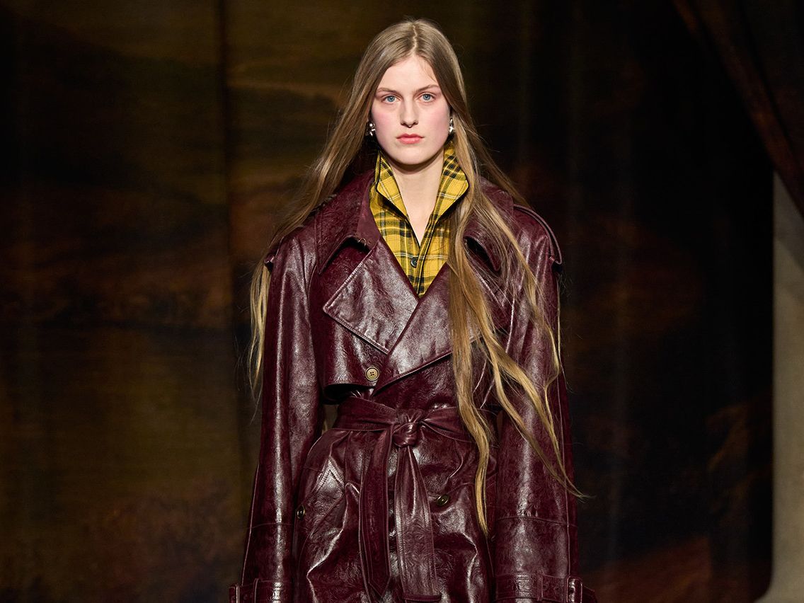 Burberry A/W 2025 beauty: a runway cast with long hair | Wallpaper*