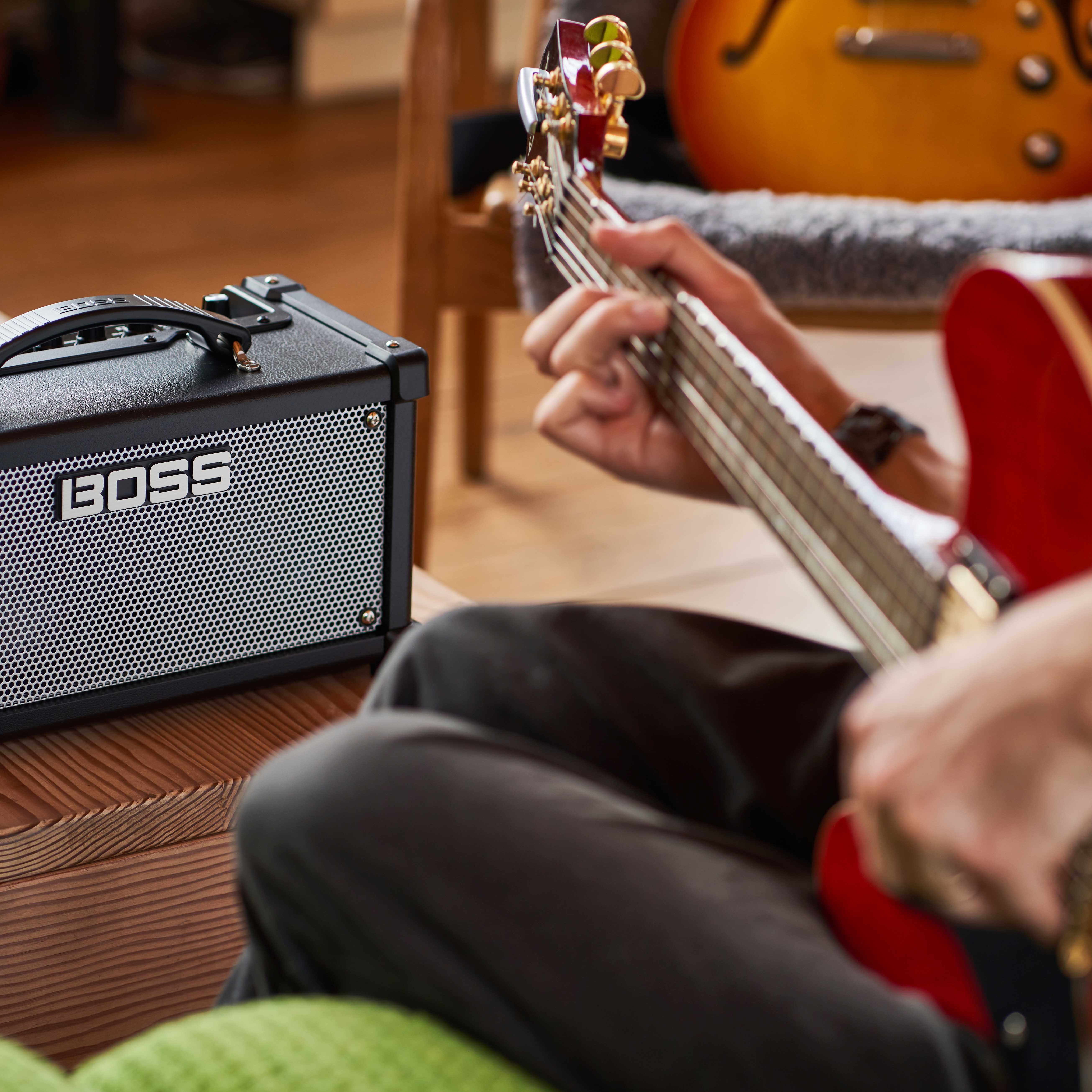 ベース BOSS DUAL CUBE BASS LX BOSS Dual Cube BASS LX Bass Combo Amplifier Black | Guitar