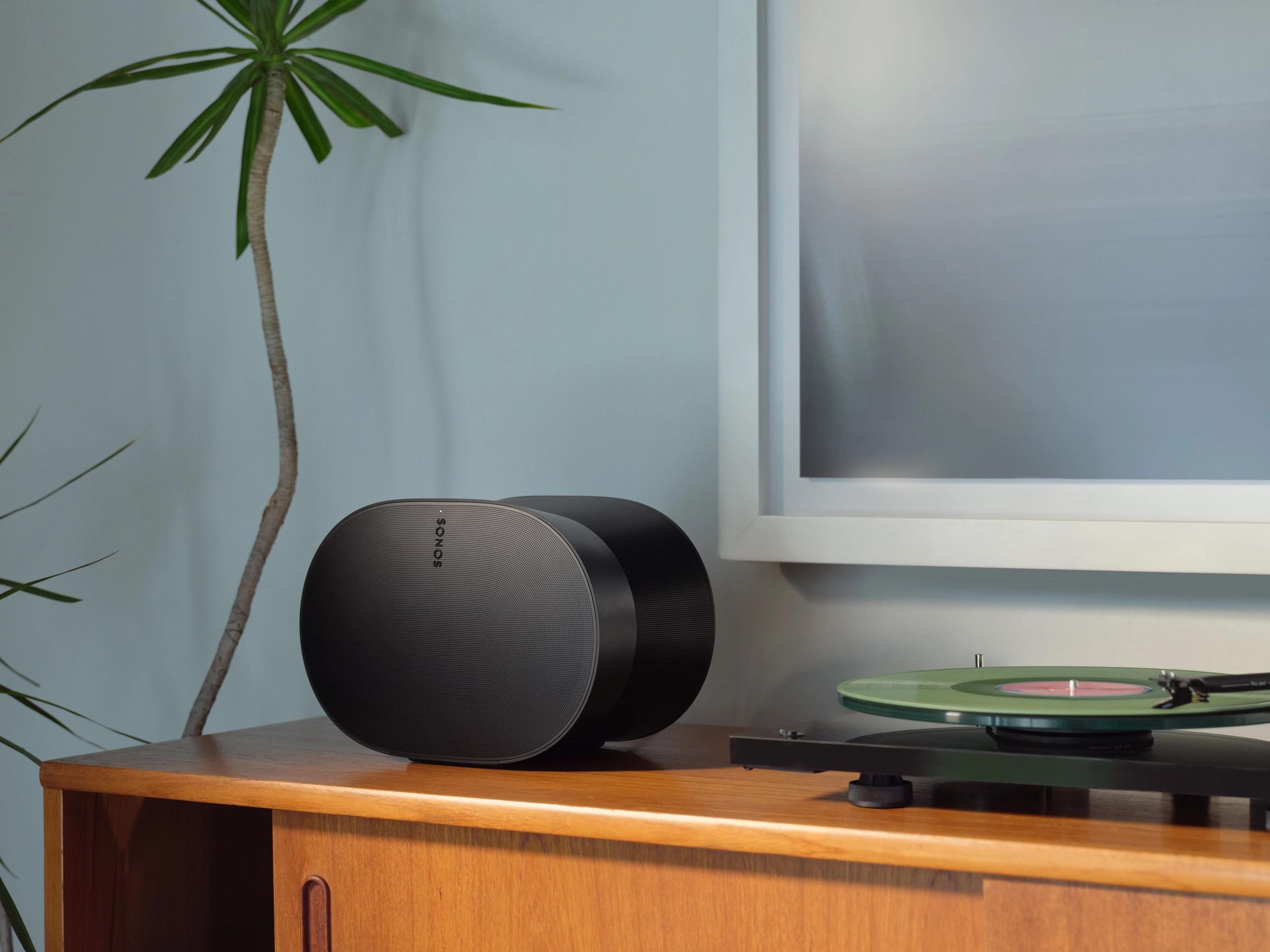 Sonos' Era 300 Speaker is Changing How You Listen to Music | Livingetc