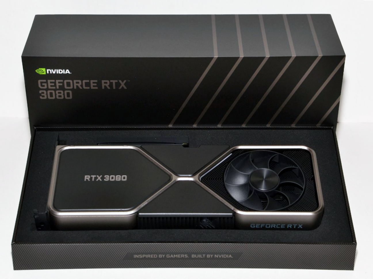 Nvidia GeForce RTX 3080 Founders Edition Unboxed | Tom's Hardware