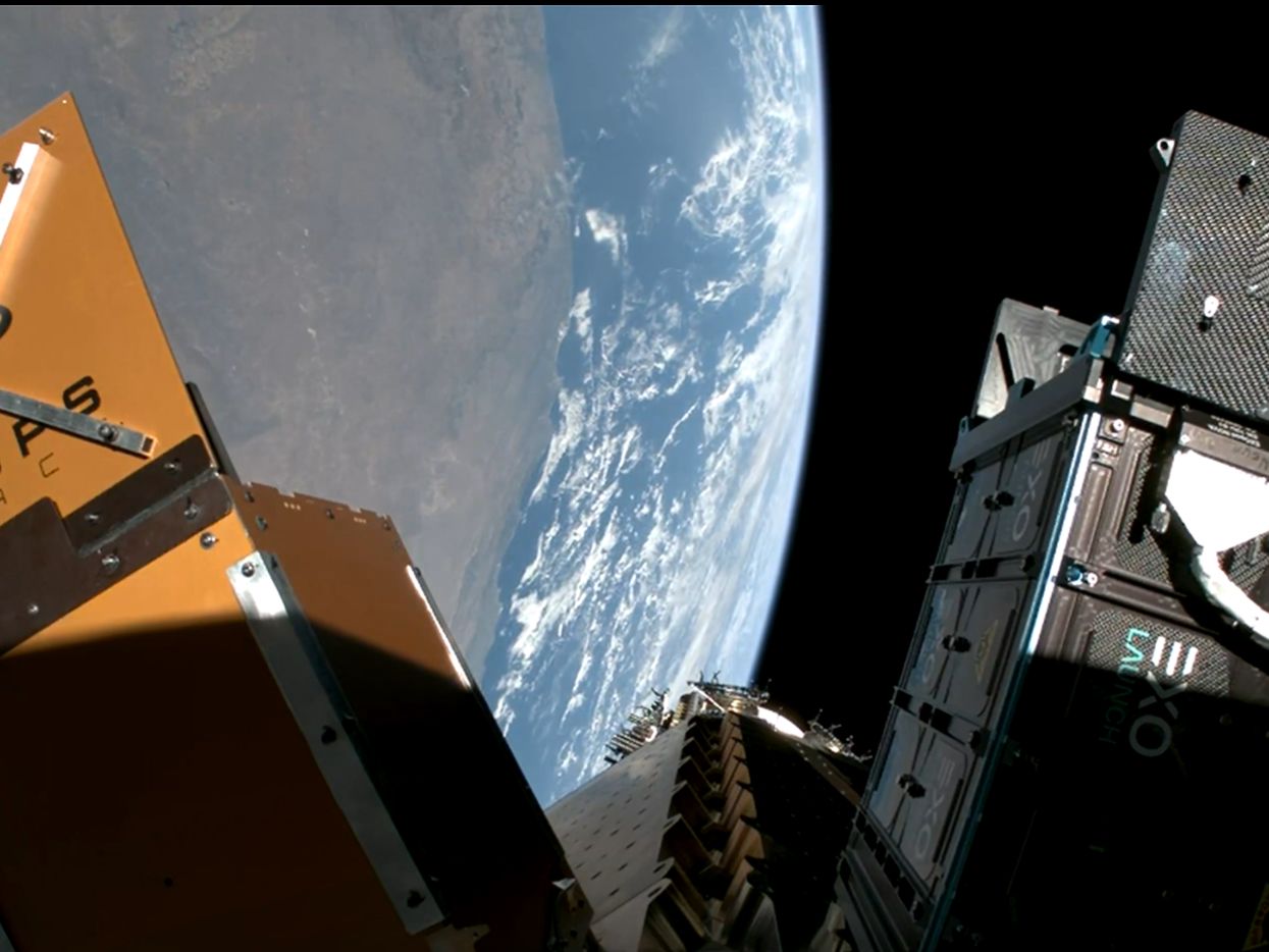 【HYT】スペースコンバイン 20000cc SPACE COMBINE SpaceX just launched the 1st-ever nuclear-powered commercial