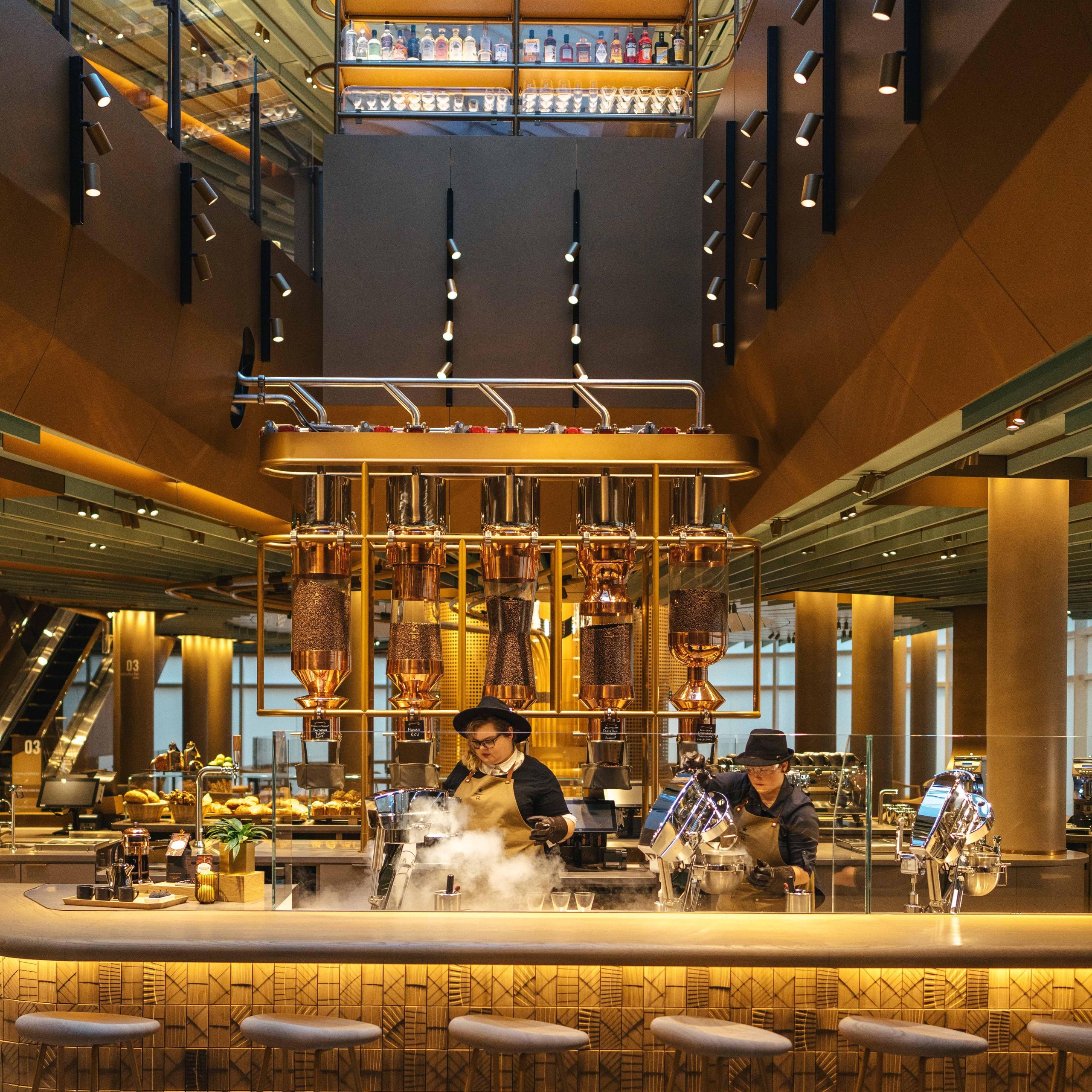 新品LOEWE x STARBUCKS RESERVE® スリーブを数量限定 新品LOEWE x STARBUCKS RESERVE® スリーブを数量限定 LOEWE x