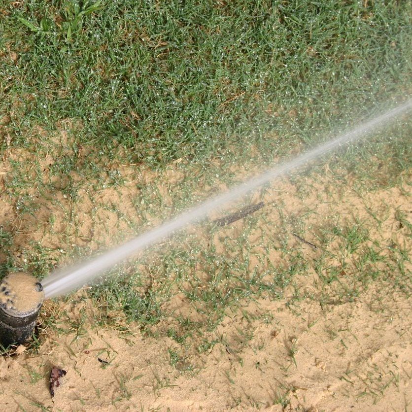 Top Dressing With Sand - Should I Put Sand On My Lawn | Gardening Know How