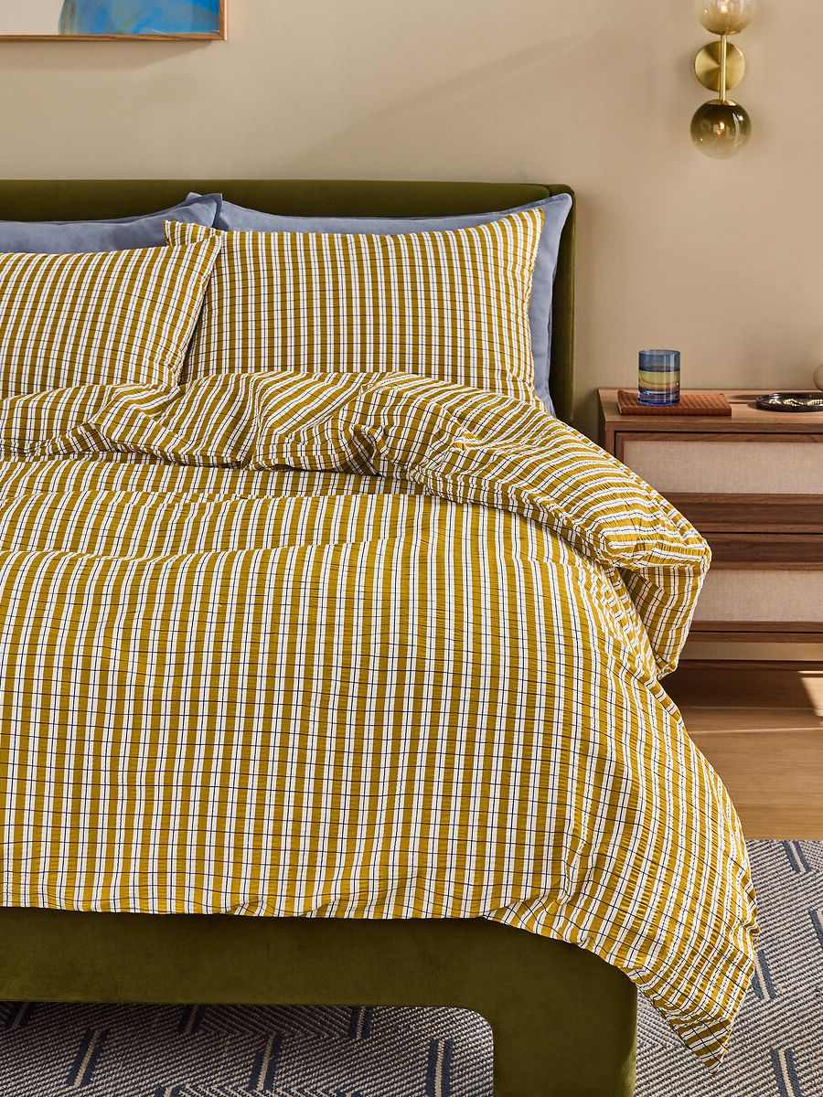 Made.com Felix Seersucker 100% Cotton Duvet Cover and Pillowcase Set