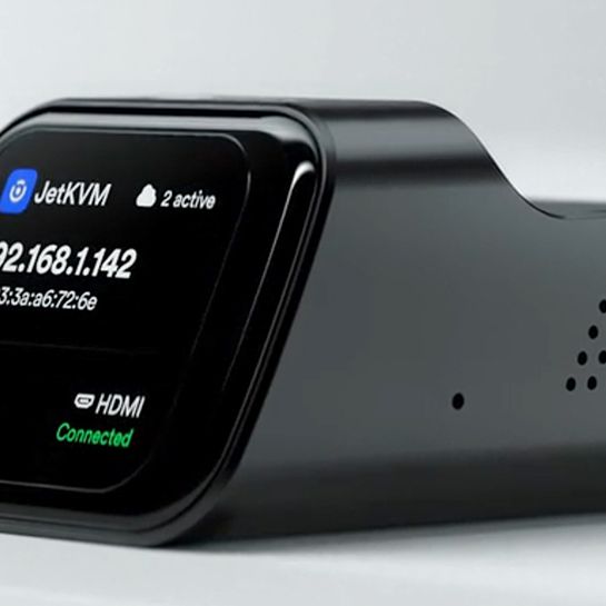 JetKVM - KVM over IP リモート サーバー管理デバイス Tens of thousands of backers pledged more than $4 million to