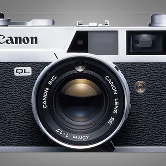 750 mille Images et Photos de Appareils photo anciens Libres de Droits