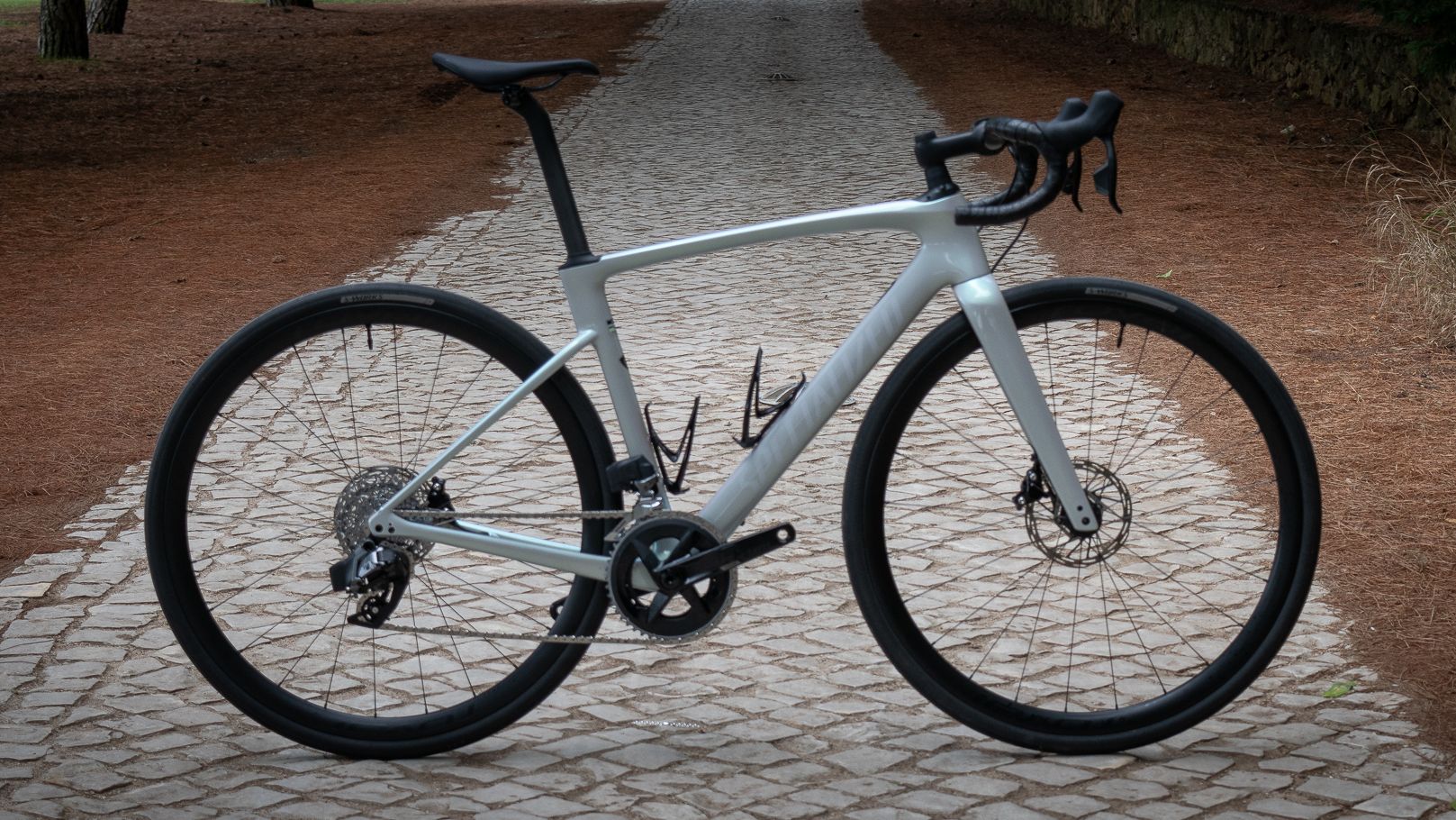 Specialized Roubaix SL8 Expert: First ride review | Cyclingnews