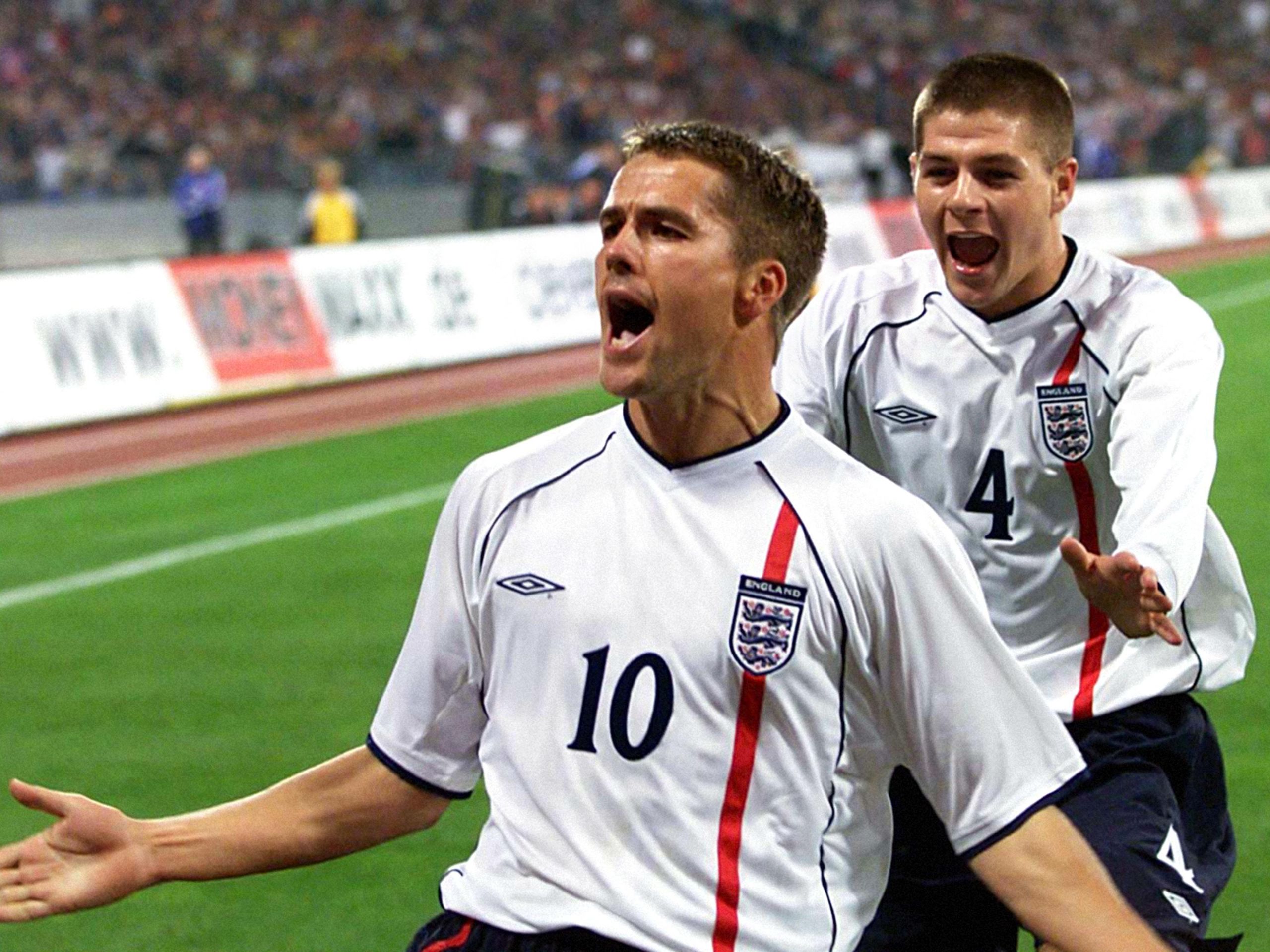 Carte Michael Owen #23 Angleterre - Futera Platinum World Stars 2001, 1ère Classe, Non Gradée
