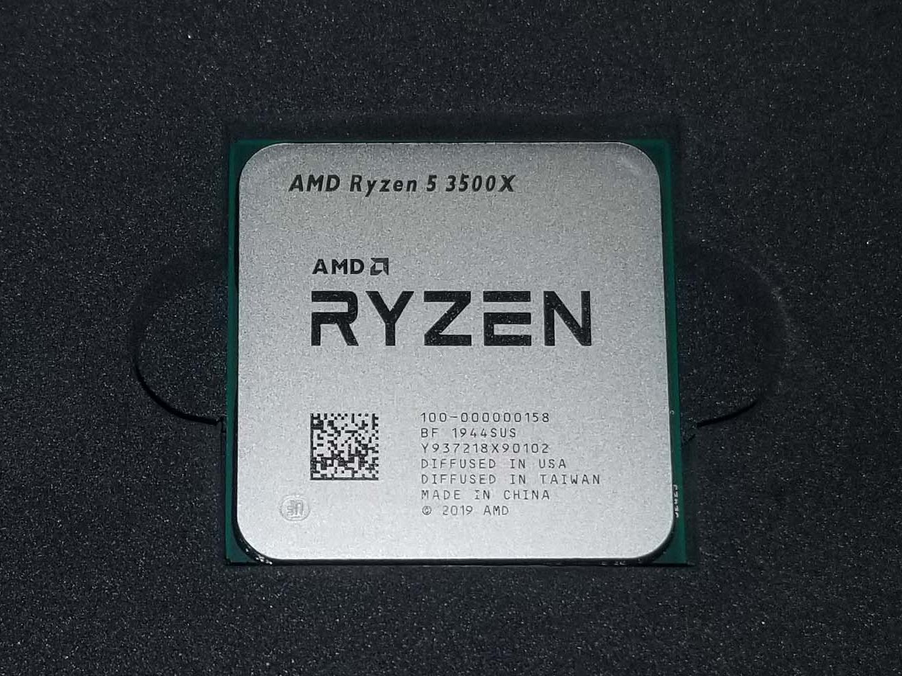 AMD Ryzen5 3500X 動作確認済み HrvcE5kDEdXYkgwYNWzkTb.jpg