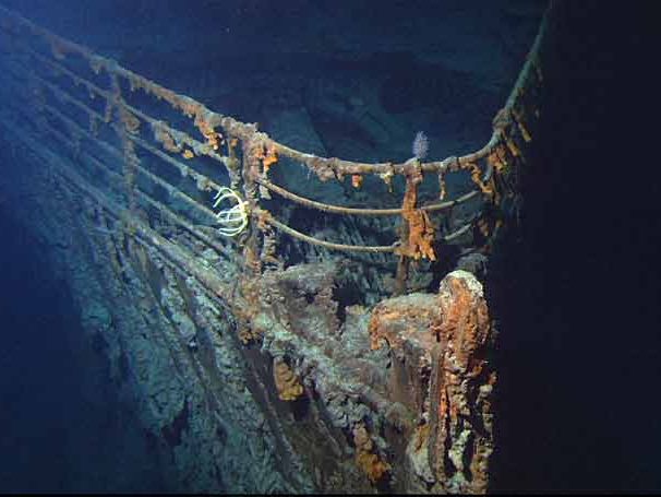 Cuốn sách của các nhà luyện kim đổ lỗi cho đinh tán về thảm kịch Titanic | Sống...