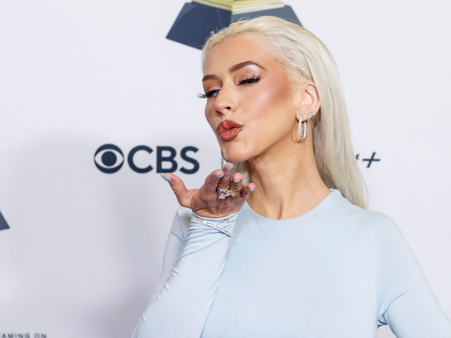 Christina Aguilera showcases her vulva nails | Woman \u0026 Home, image size:1477x1108