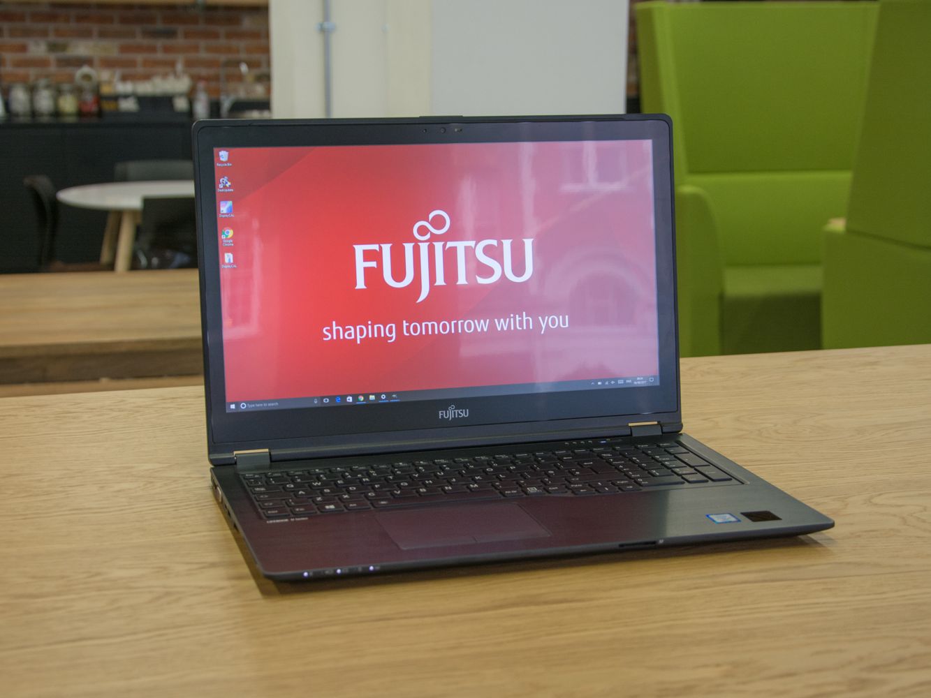 Fujitsu Lifebook U757 review - Page 2 | IT Pro Fujitsu Lifebook U757 review - Page 2 | IT Pro