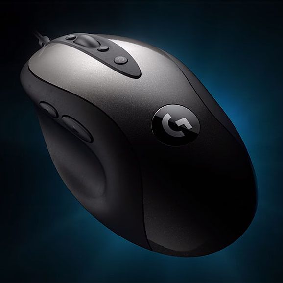Logitech is bringing back its 'legendary' MX518 mouse | PC Gamer