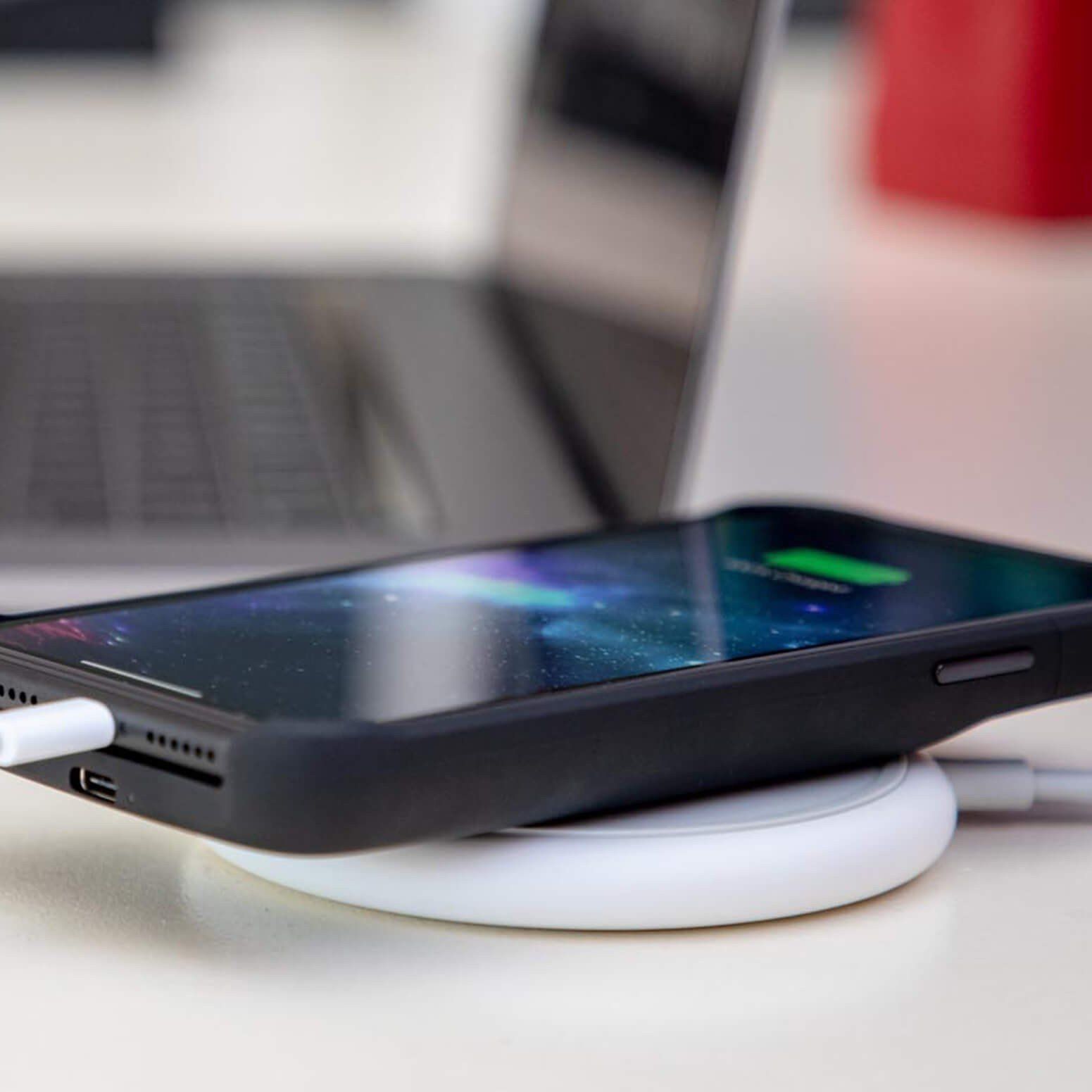 Is the Mophie Juice Pack Access waterproof? | iMore Is the Mophie Juice Pack Access waterproof? | iMore