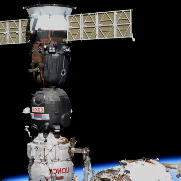 邦楽 017 capsule space station No.9 CATSUKA PLAYER :: Capsule - Space Station No. 9 (MV) - Preview