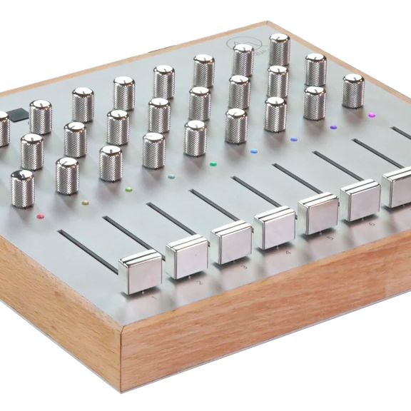 Midique's Kontrl9 looks classier than your average DAW control
