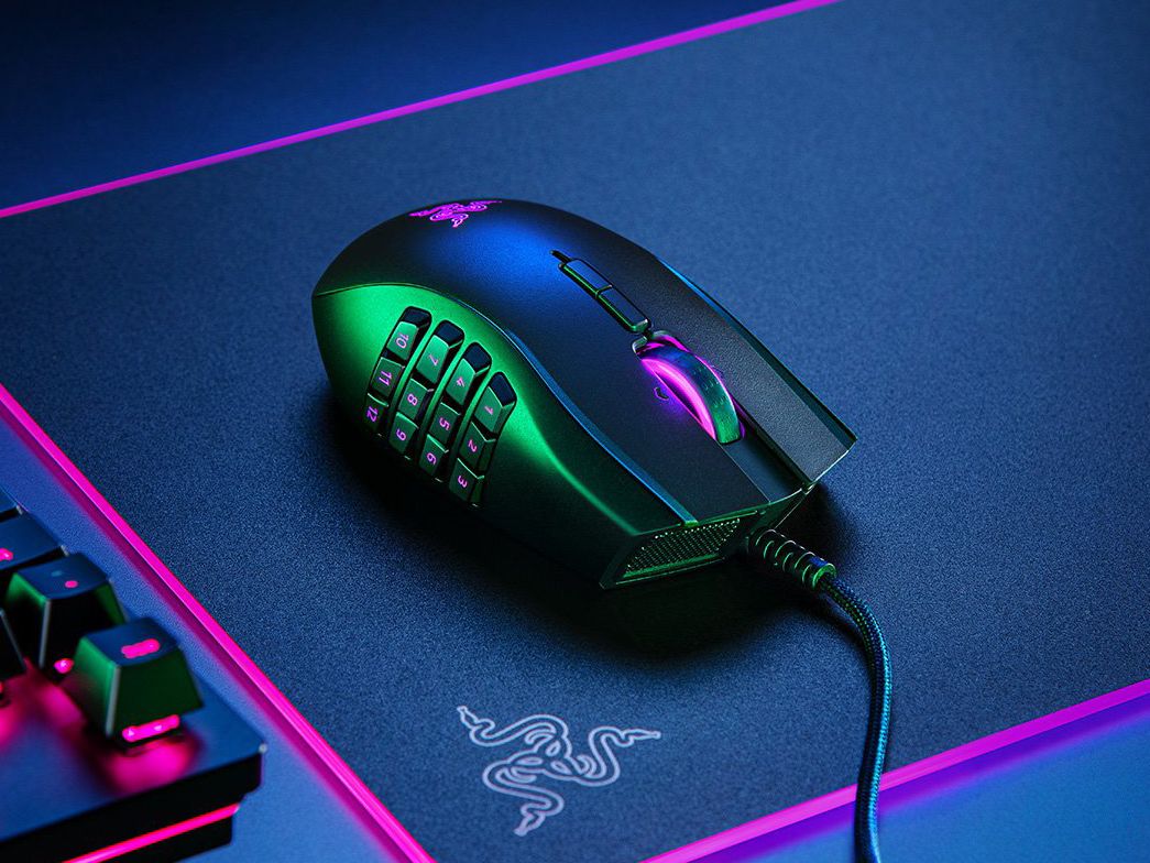 Razer brings back its Naga gaming mouse for left-handed MMO