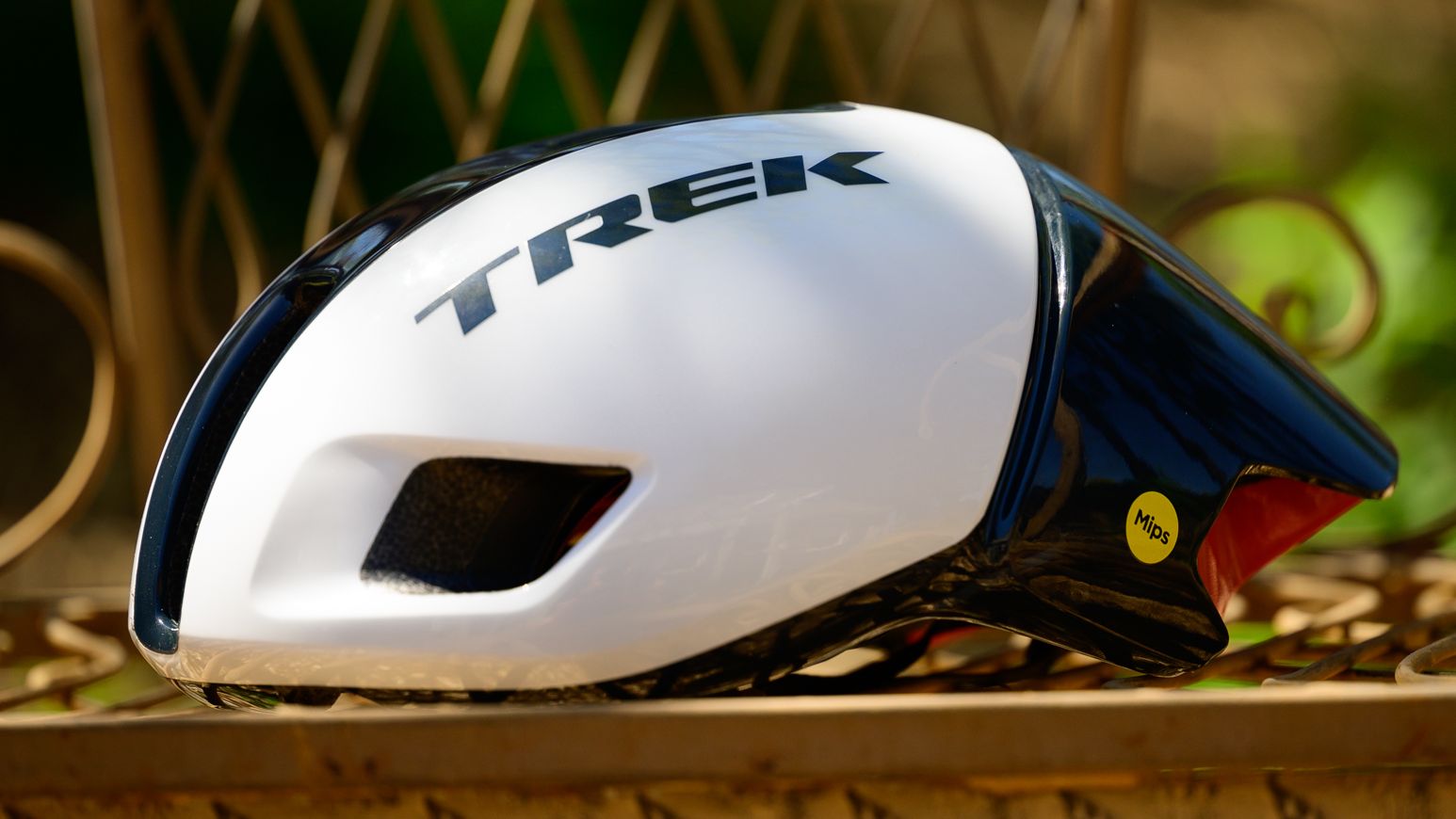 Trek Ballista MIPS review: Light, fast and comfortable | Cyclingnews