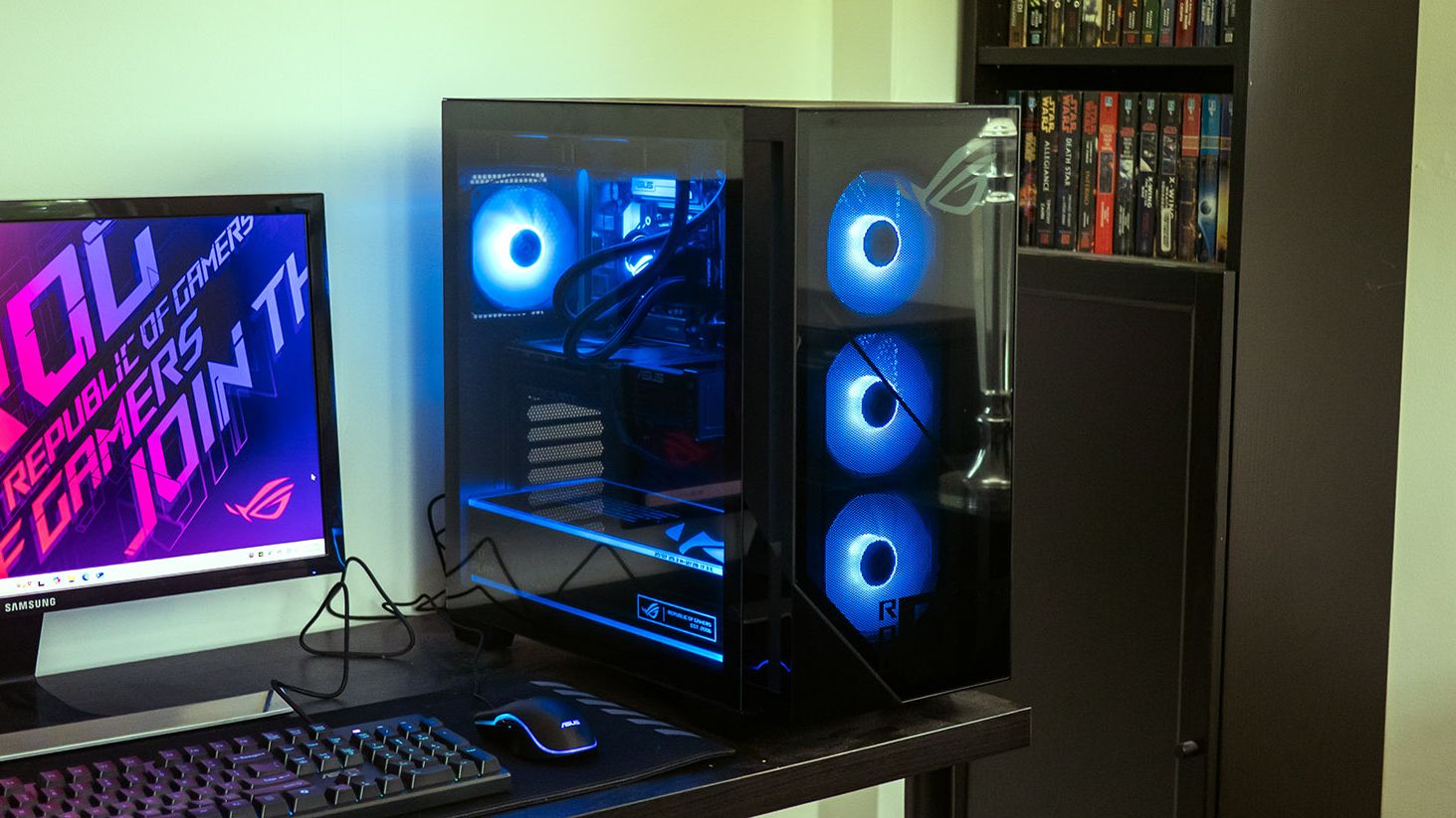 Asus ROG G700 | Tom's Hardware