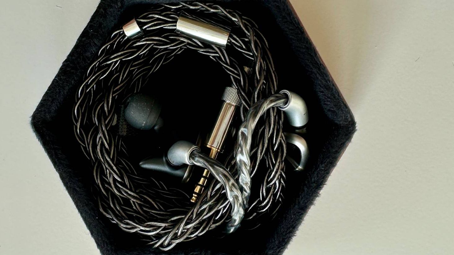 FiiO FH19 review: wired earbuds that push the boat out so