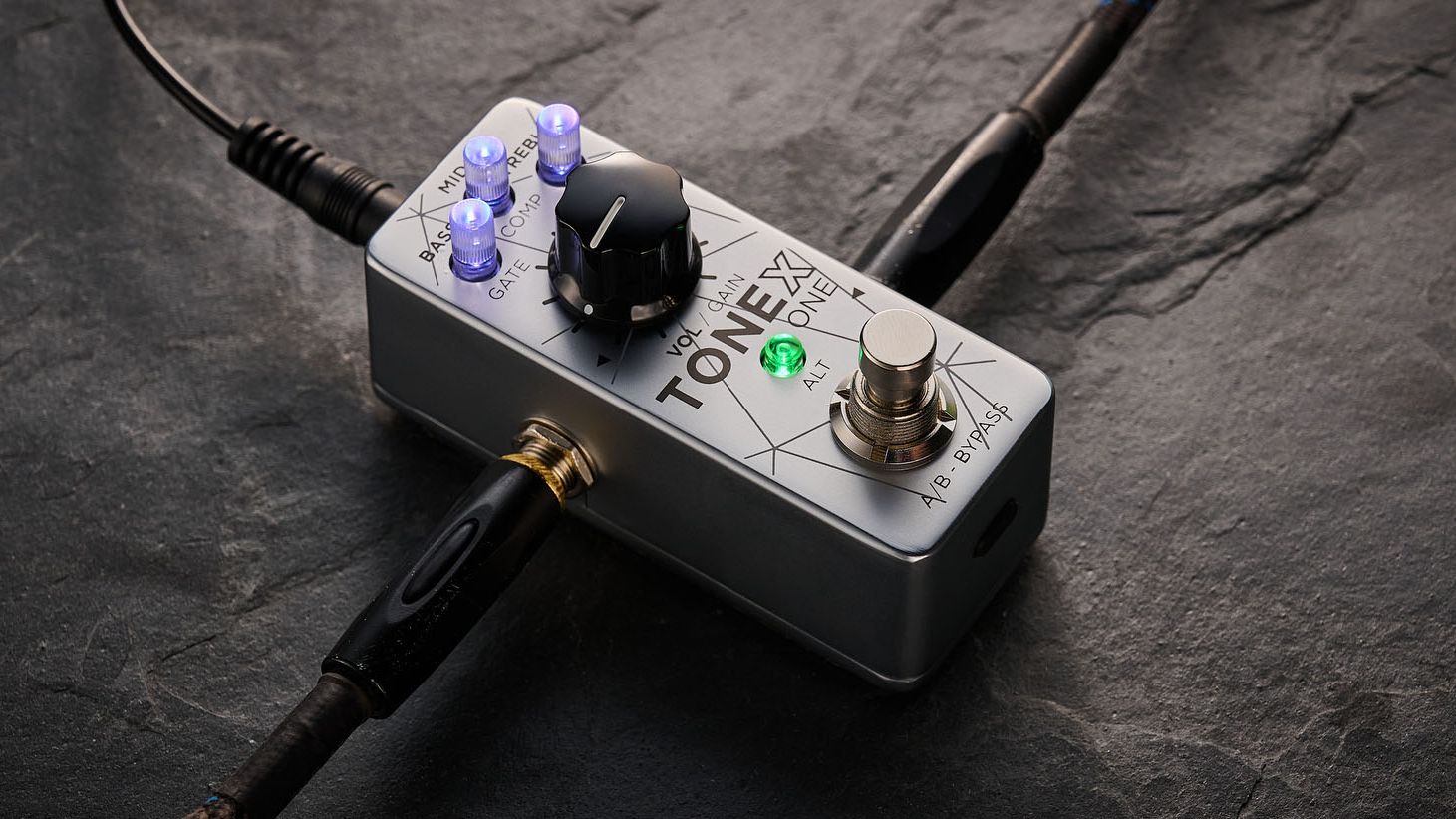 IK Multimedia TONEX One Bass Edition review | Guitar World