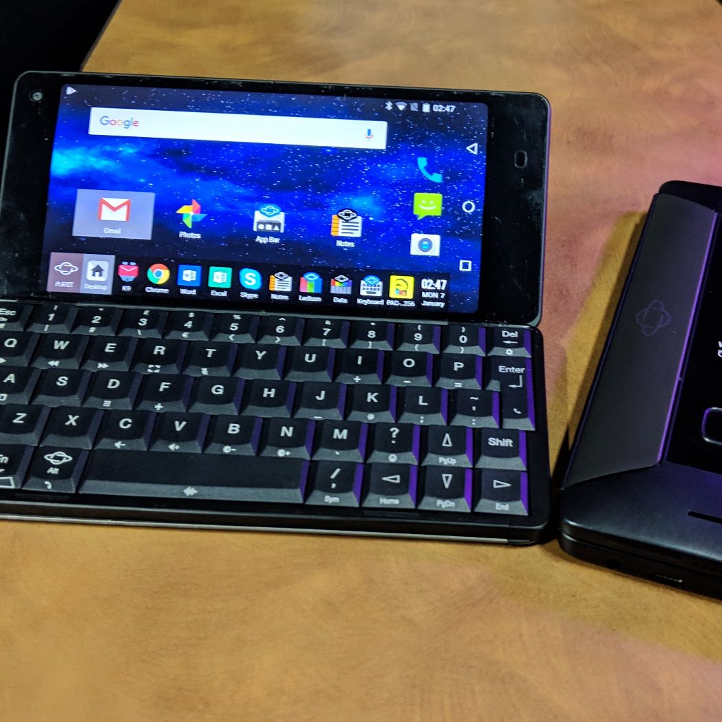 スマートフォン本体 PLANET COMPUTERS COSMO COMMUNICATOR cosmo-communicator_03-