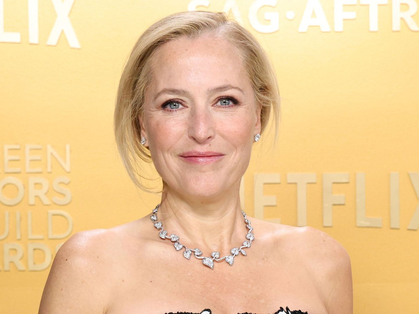 Gillian Anderson's shirt dress is the ultimate warm-weather find | Woman & Home Gillian Anderson's shirt dress is the ultimate warm-weather find | Woman & Home