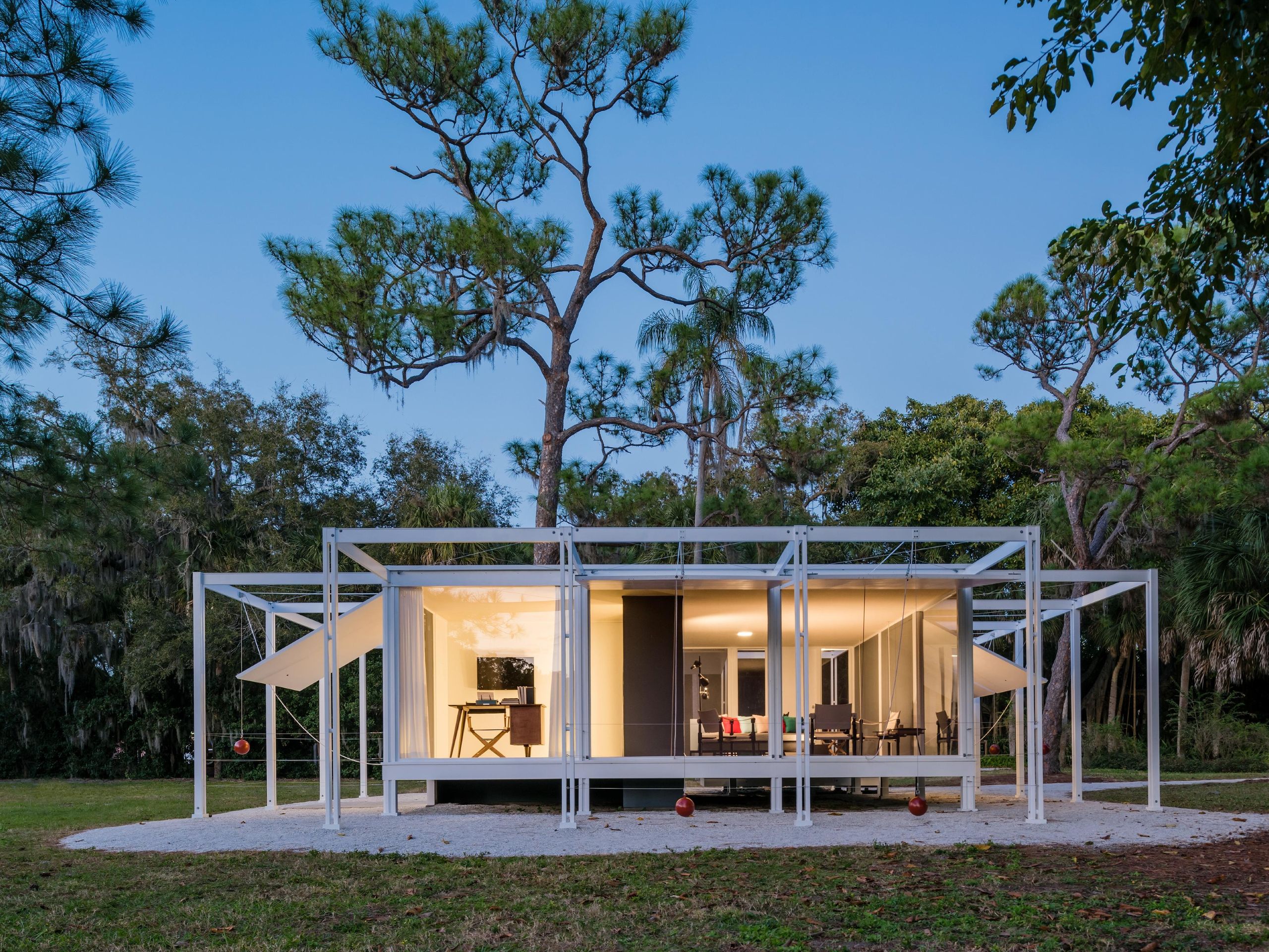 洋書 PAUL RUDOLPH /THE FLORIDA HOUSES Paul Rudolph: The Florida Houses: Domin, Christopher, King