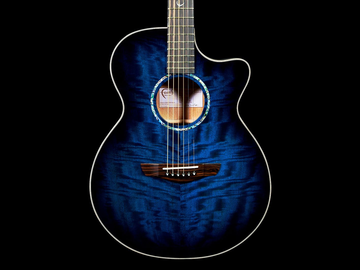 Faith Guitars expands its solar system of acoustics with the Venus