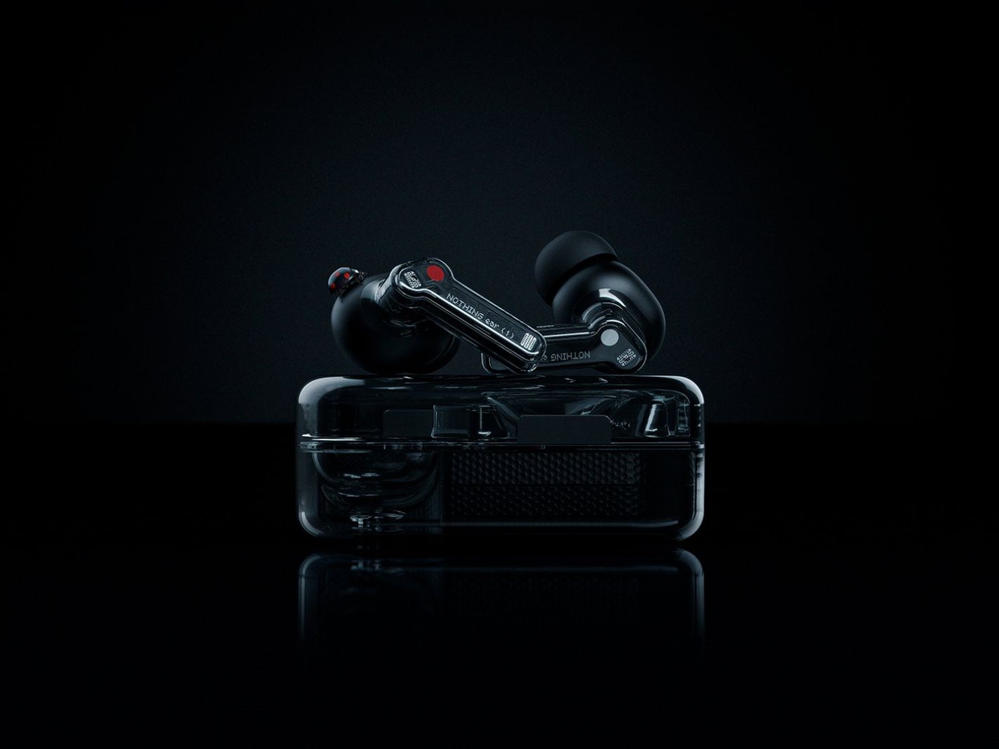 【新品】nothing ear(1) Nothing、耳をふさがないワイヤレスイヤホン「Ear (open