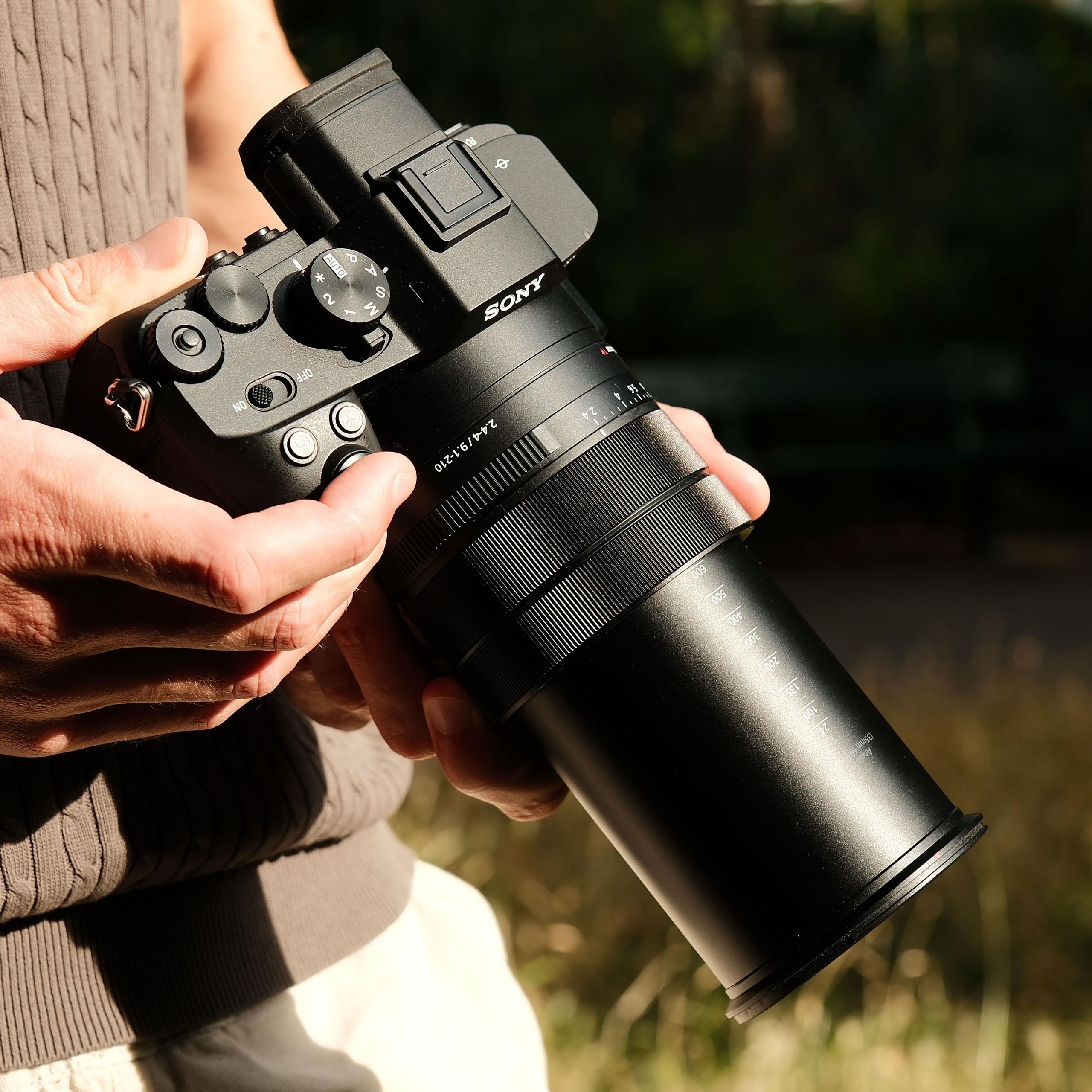 Sony RX10 V review: Sony's superzoom bridge camera gets an Alpha