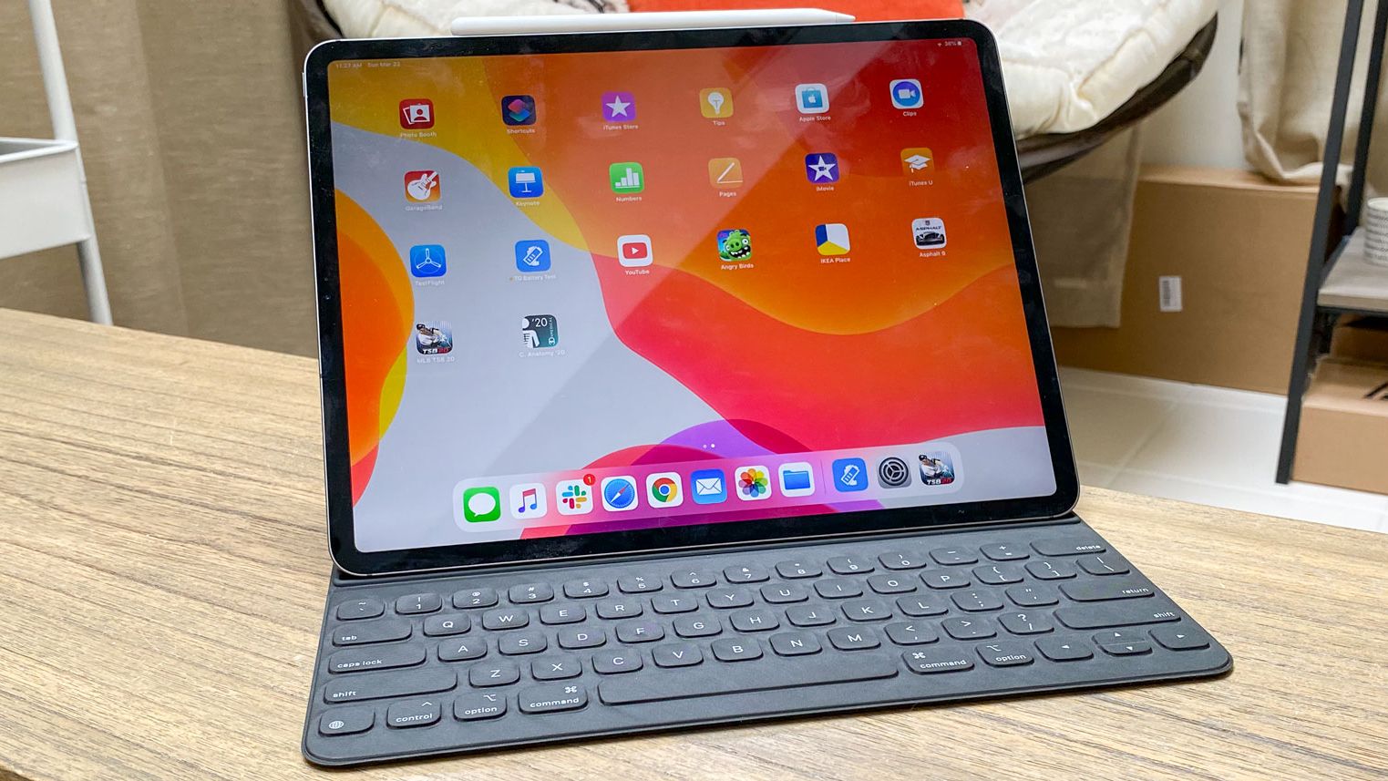 ☆Apple Pencil＆キーボード付き☆大容量128GB☆iPad Pro☆ Amazon.co.jp: Zspeed iPad キーボードケース スマートコネクタ付き