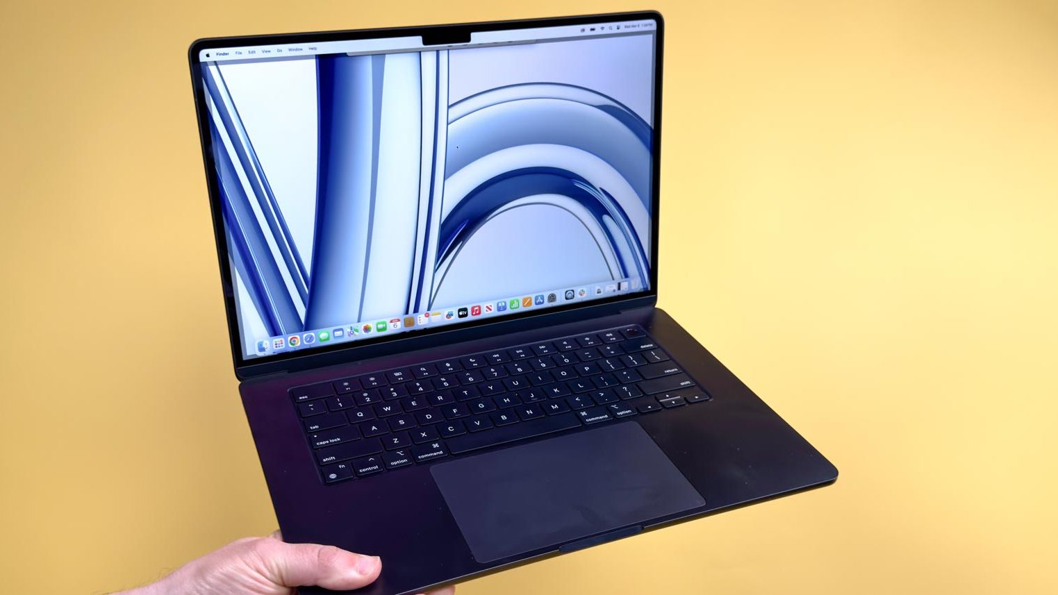 MacBook本体 Apple Macbook air M3 15inch 8GB MacBook Air 15-inch M3 review | Tom's Guide