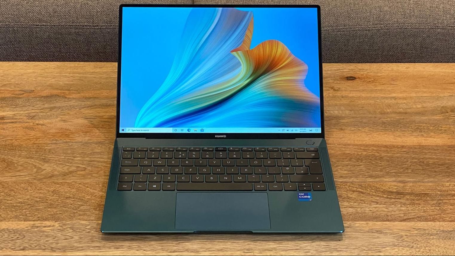 Windowsノート本体 HUAWEI MateBook X Huawei MateBook X review | TechRadar