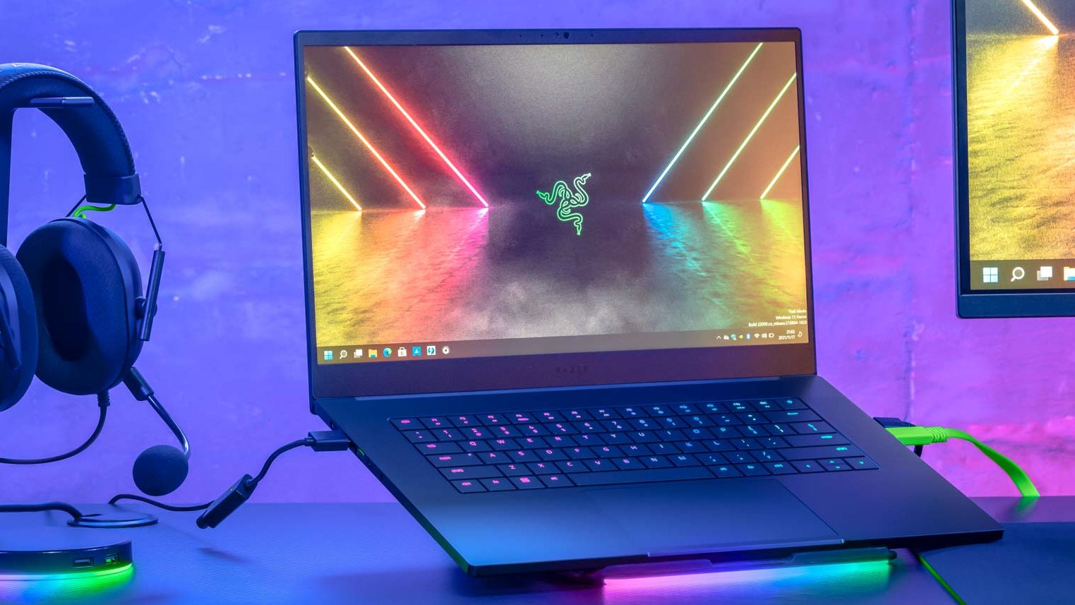 家具 Razer Blade 15 Blade_15__2023__Render__3_.png