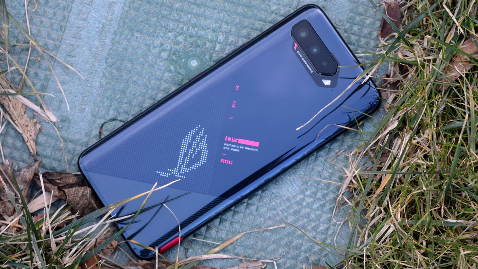 (=^・^=) Rogphone 5 (=^・^=) Asus ROG Phone 5, 5G, 256GB, 12GB RAM, Black, Unlocked with